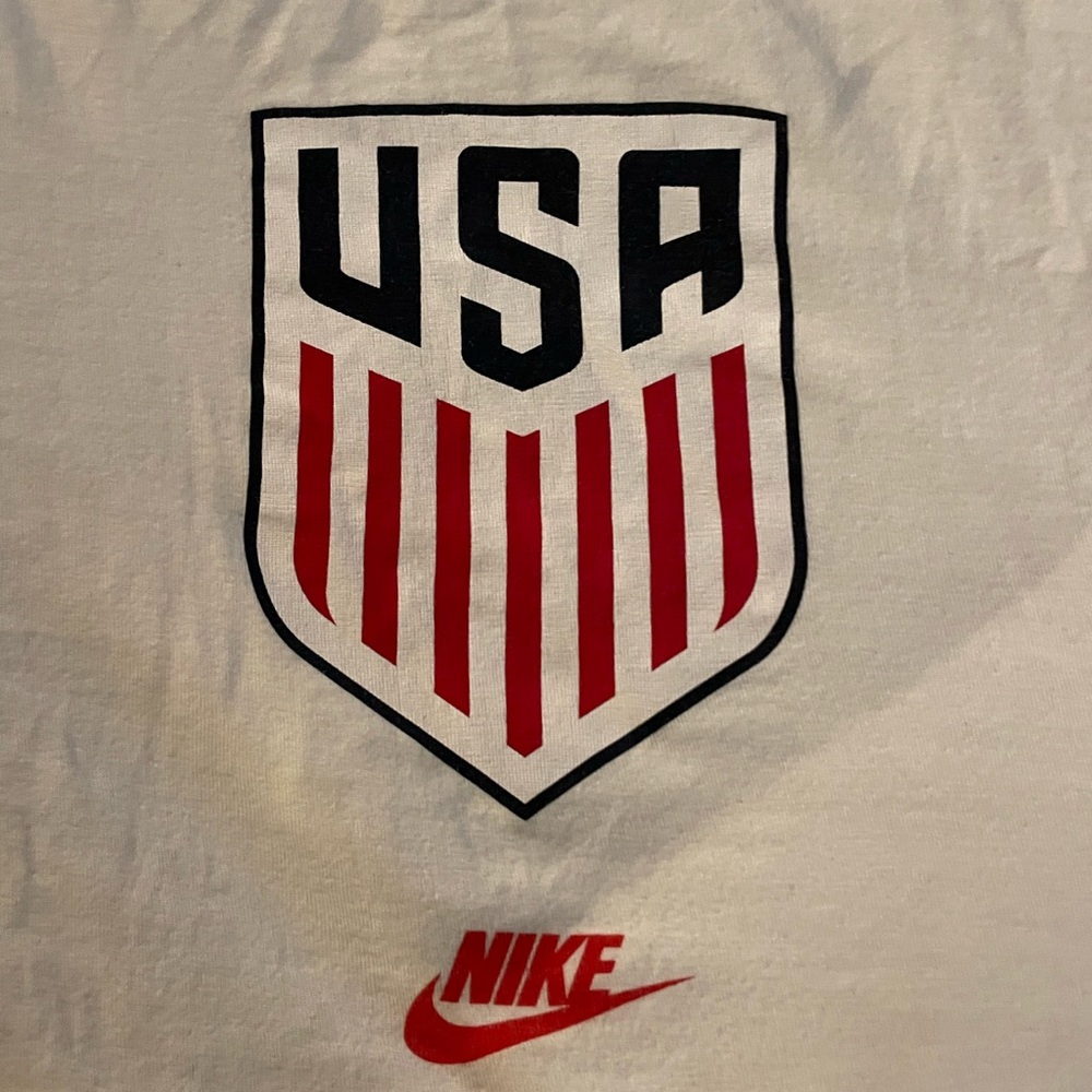 USA Soccer Long sleeve tee shirt, size Small